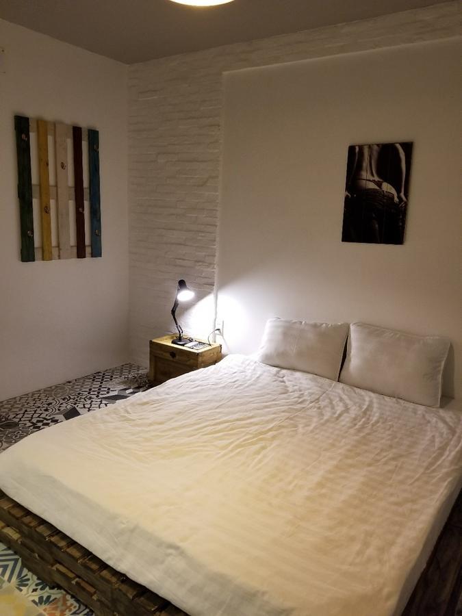 Timemark Travel Homestay & Hostel Ho Chi Minh City Exterior photo