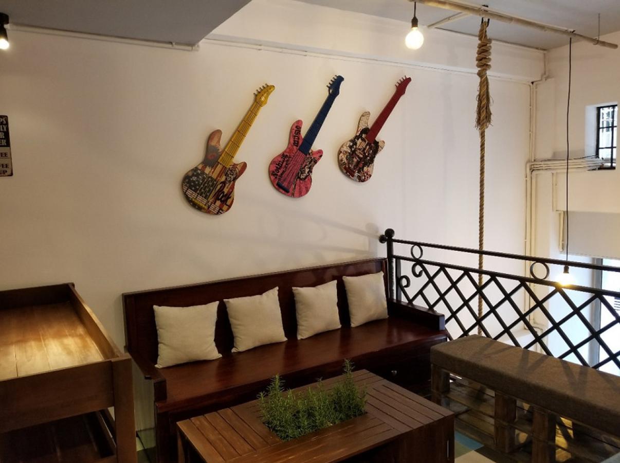 Timemark Travel Homestay & Hostel Ho Chi Minh City Exterior photo