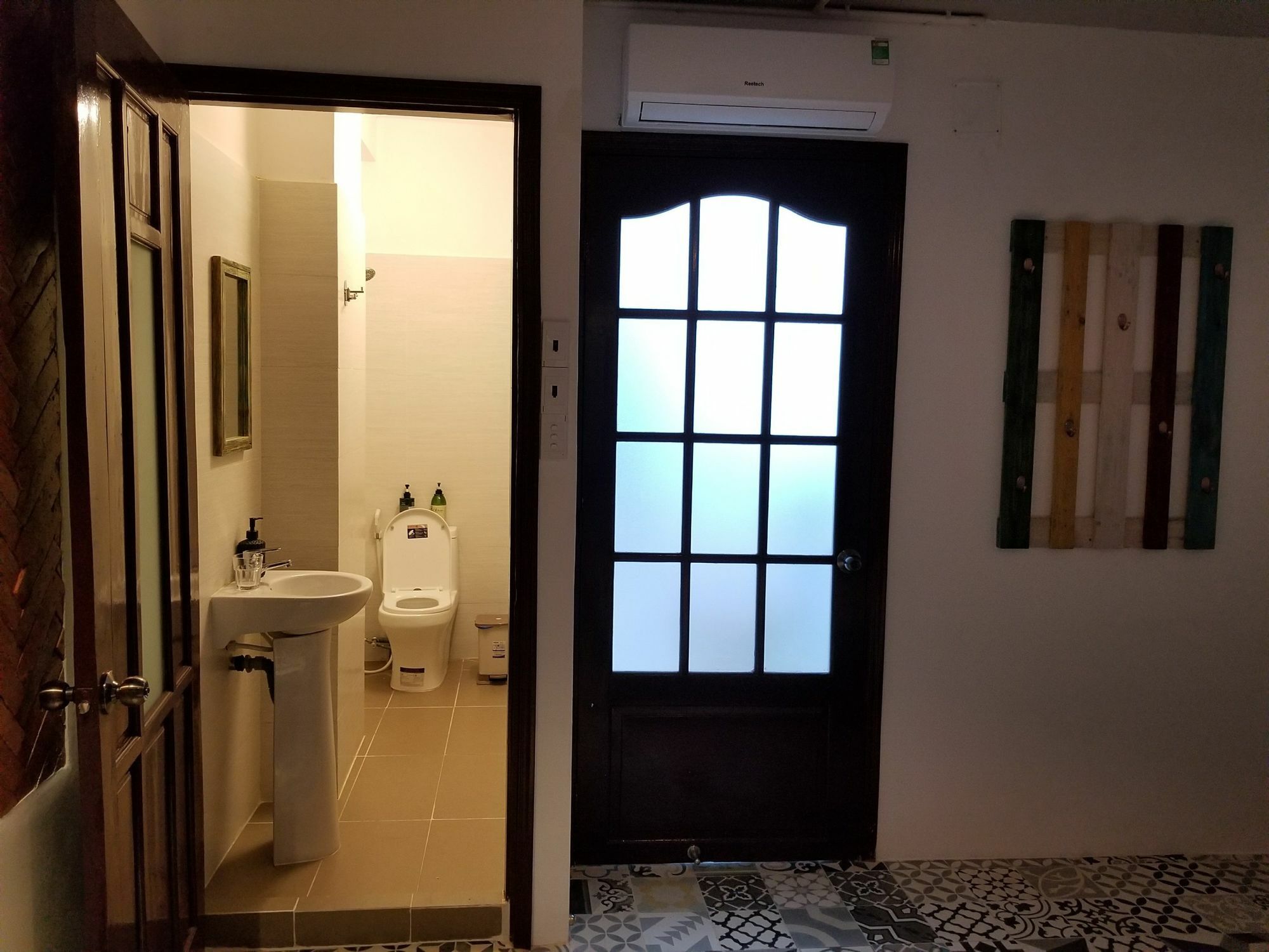 Timemark Travel Homestay & Hostel Ho Chi Minh City Exterior photo